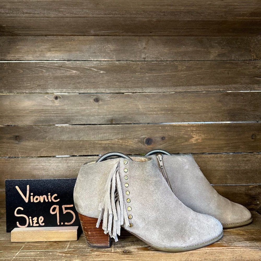 Womens Vionic Faros Gray‎ Suede Tassel Heels Ankle Booties Boots Size 9.5 M